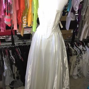 Off white prom/formal dress